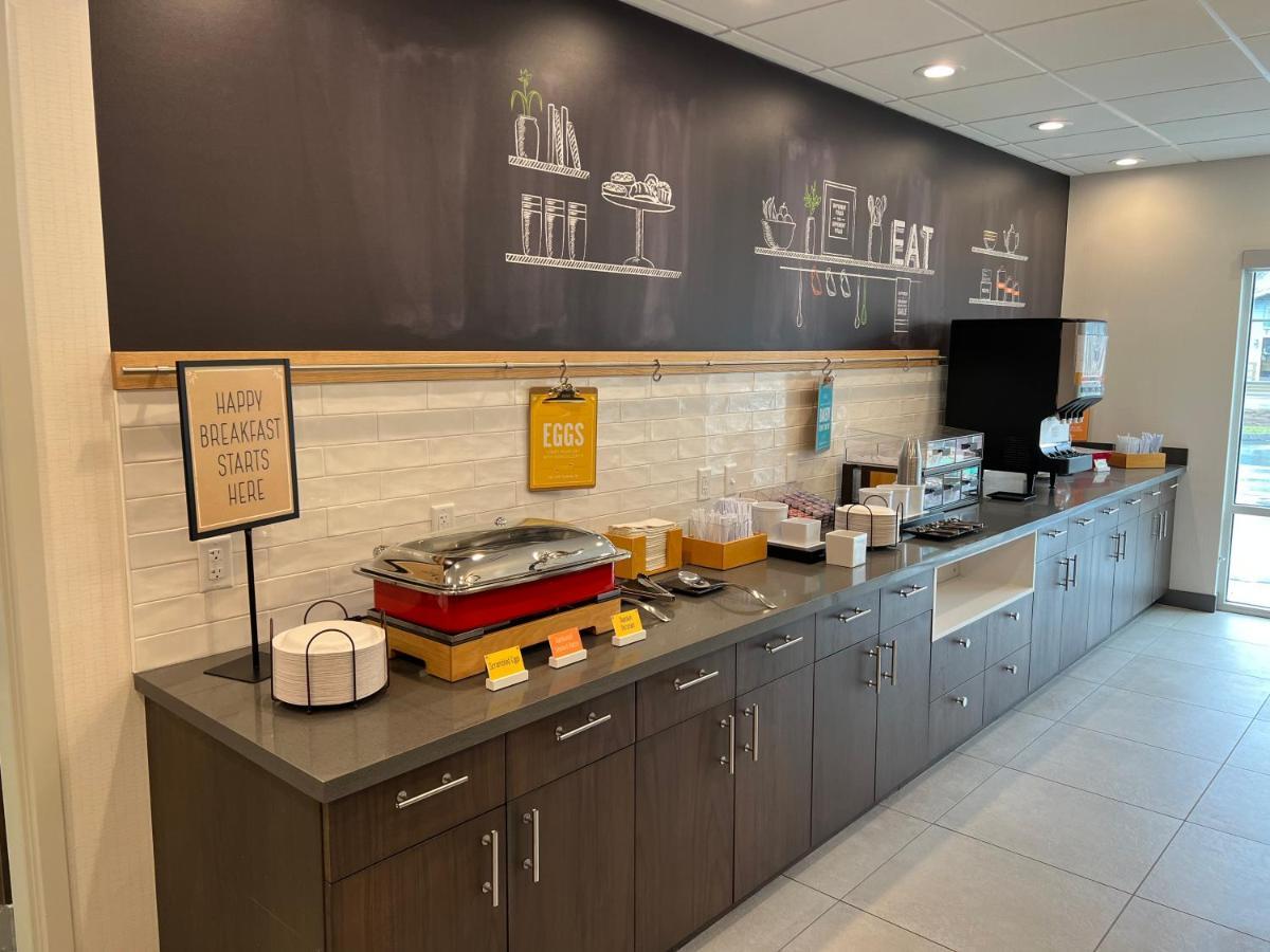 Hampton Inn Lincoln White Mountains Екстериор снимка