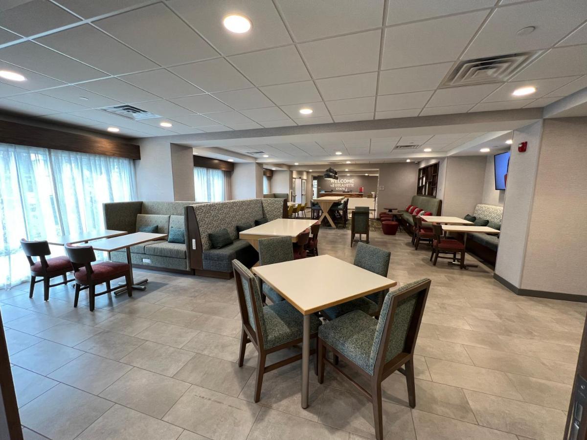 Hampton Inn Lincoln White Mountains Екстериор снимка