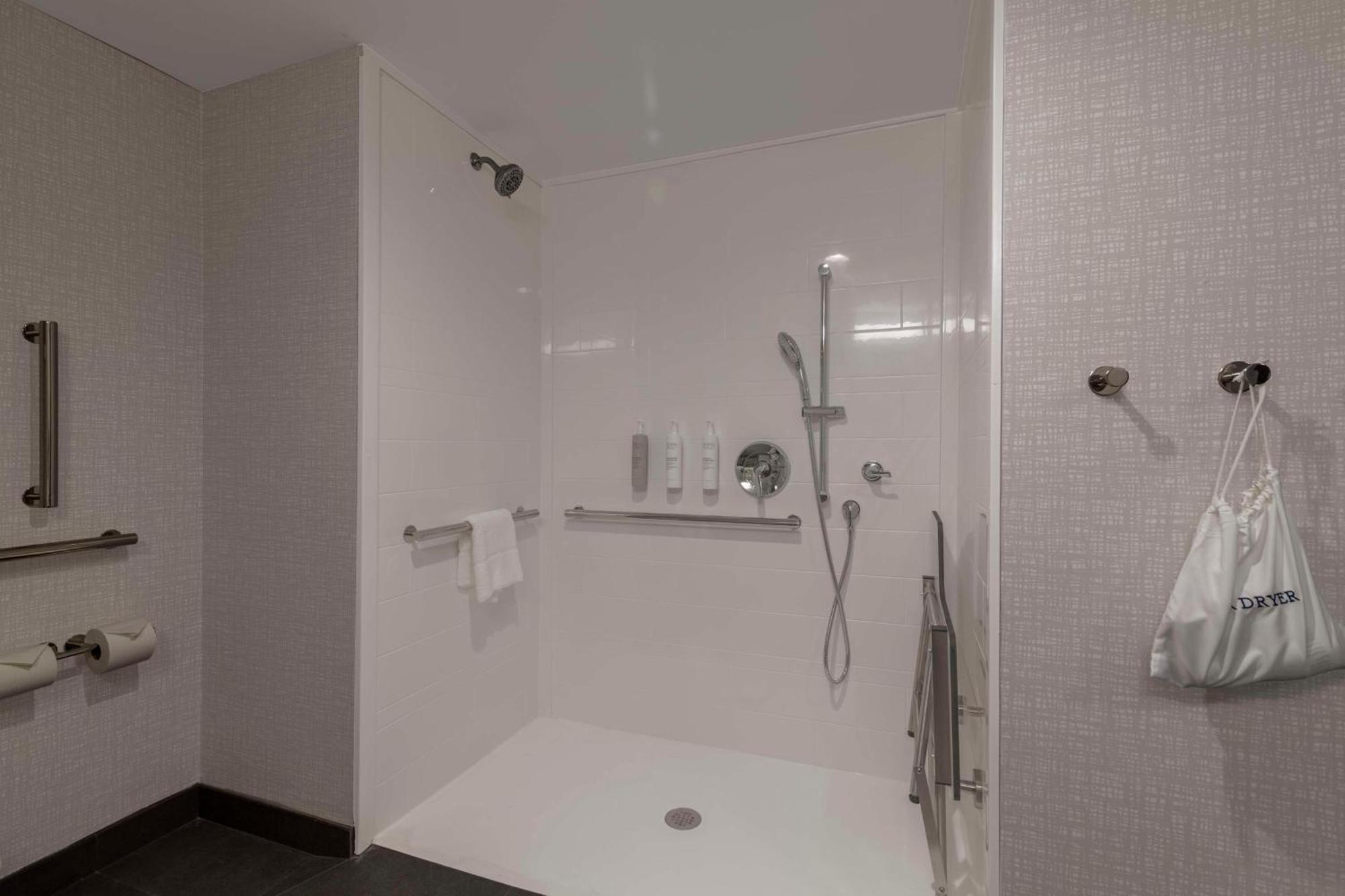Hampton Inn Lincoln White Mountains Екстериор снимка